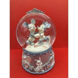 Mickey and Minnie Mouse Silver Ice Skating 5" Snow Globe 2002 The Disney Store